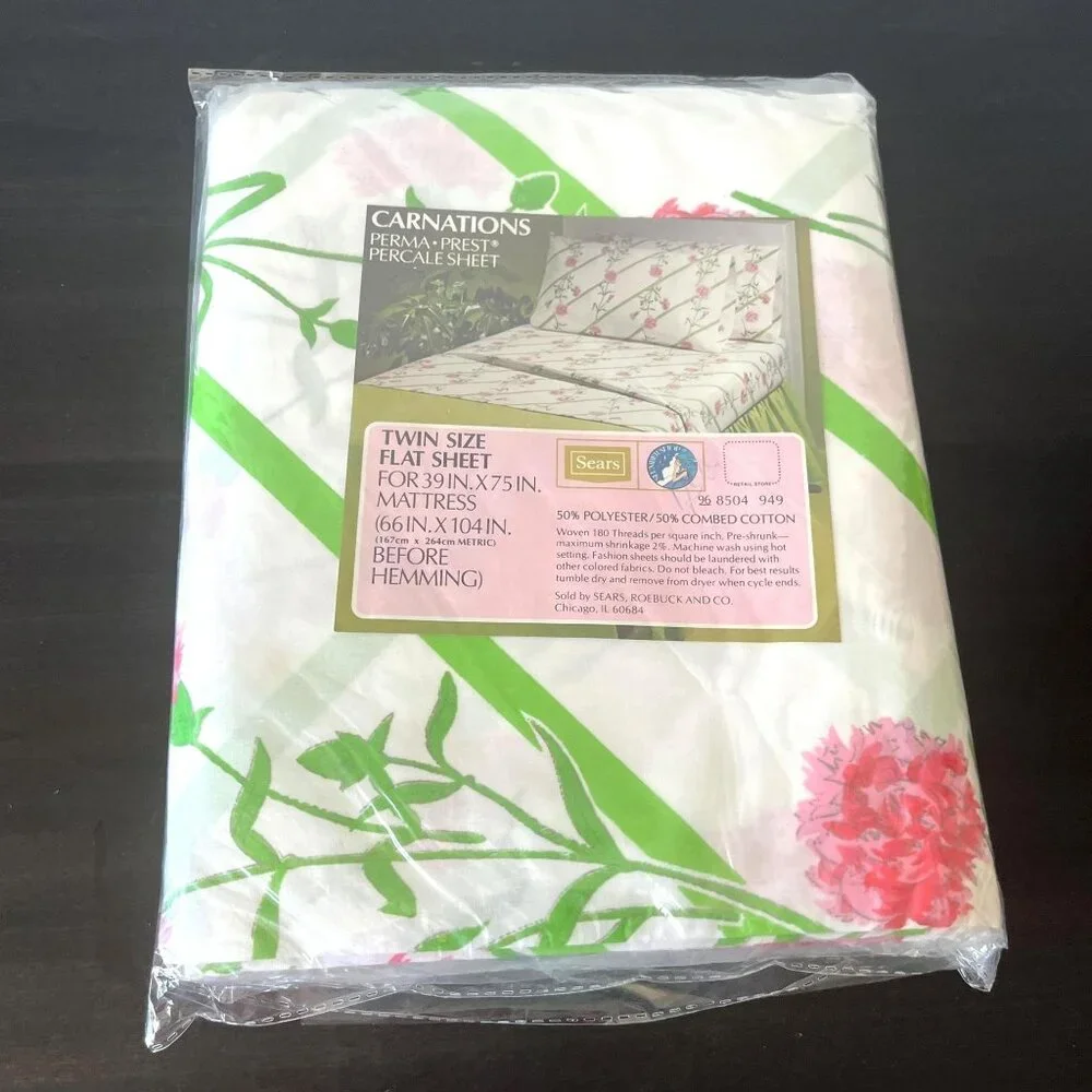 Vintage 70s CARNATIONS Twin Flat Sheet // Sears // New in Package // Perma-Prest